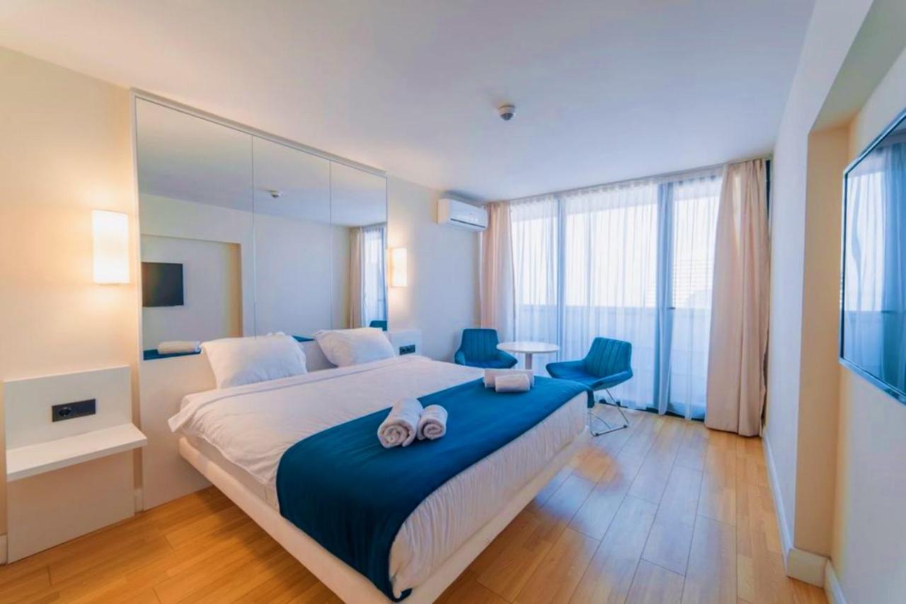 Sea View Apartments In Orbi City Batumi Exterior foto